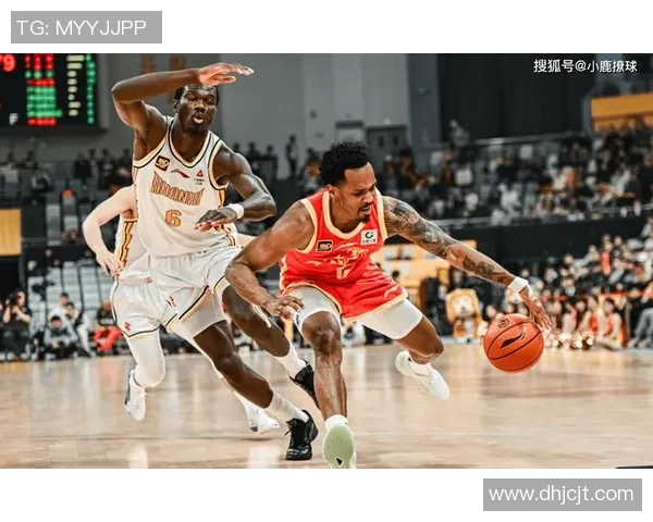 NBA常规赛：豪华战舰球队两连败，核心球员缺阵引爆阵容危机